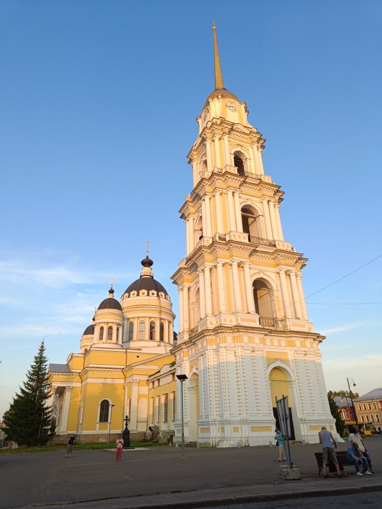 08. ÐÐ°Ð¿Ð°Ð´Ð½ÑÐ¹ ÑÐ°ÑÐ°Ð´.